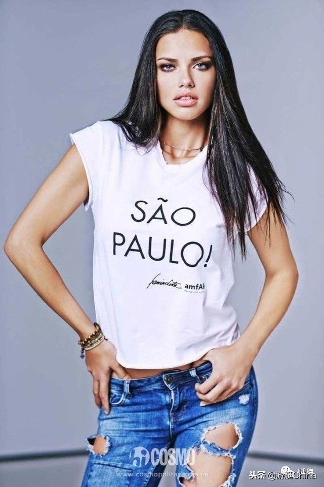 吉娘娘与刘雯一起走秀,刘雯吉娘娘同台