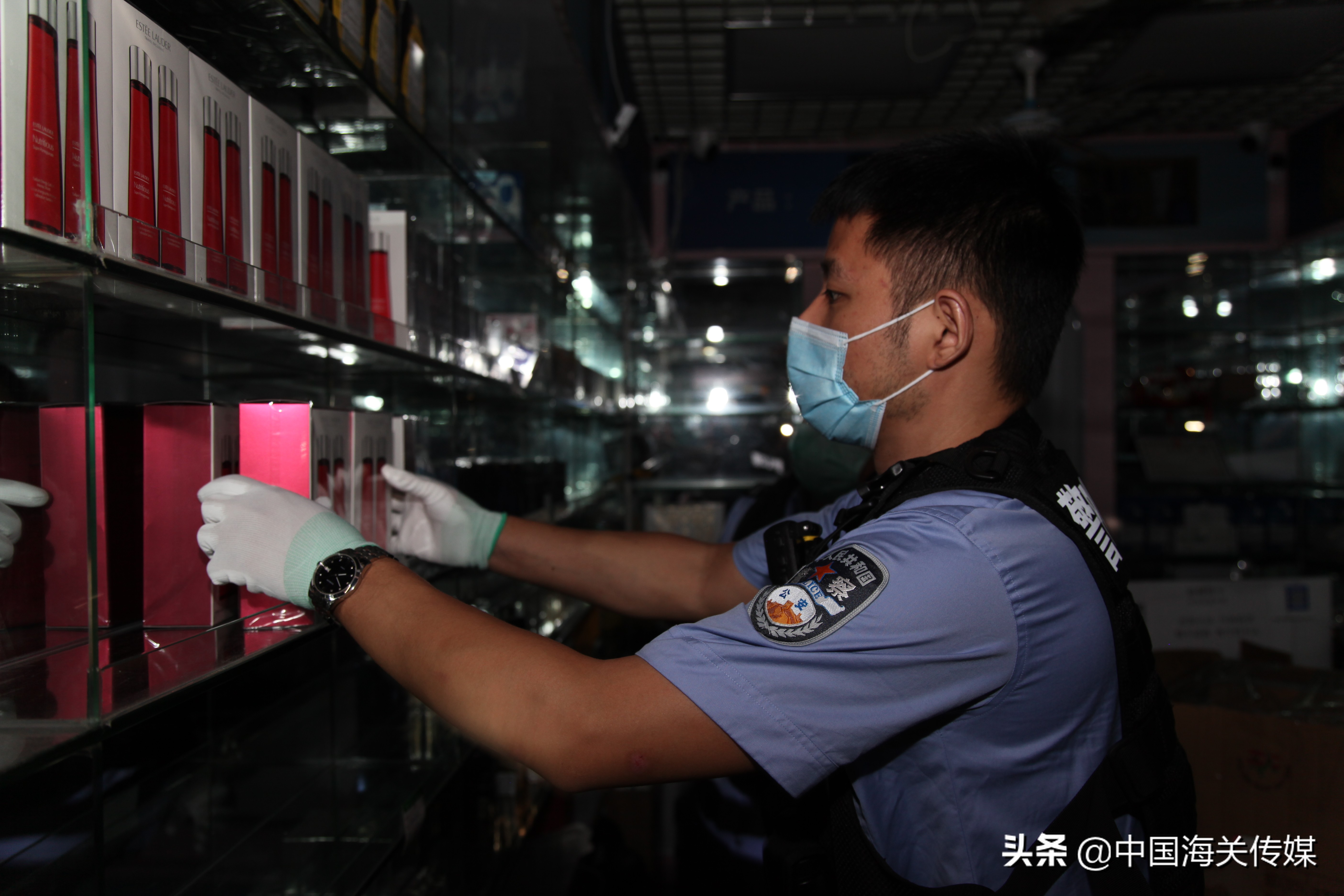 跨境刷单案破获,警方破获跨境刷单案涉案2.86亿