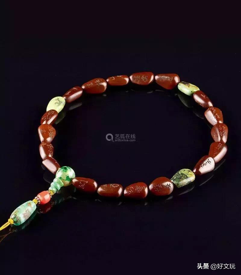 做松子手串,坚果松子做成手串被卖出17万