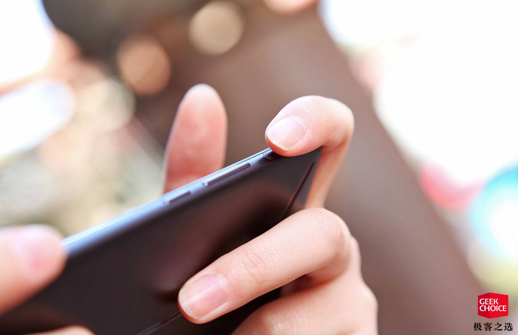 红魔mars评测发热,红魔mars和黑鲨的散热功能