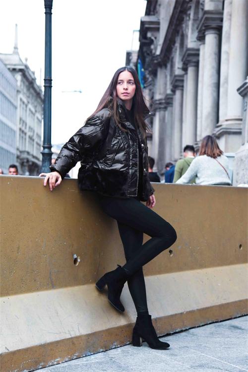 lincchic金羽杰2022秋款羽绒服,lincchic金羽杰秋季新款