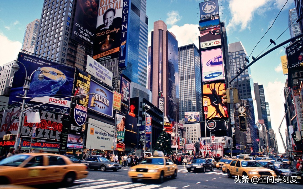 为何企业喜欢扎堆到美国时代广场打中文广告？还有微商和流量明星