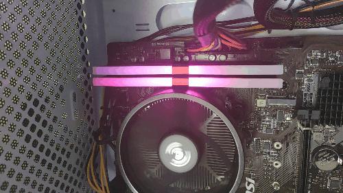 光威深渊电竞3200内存条,光威深渊内存用的什么颗粒