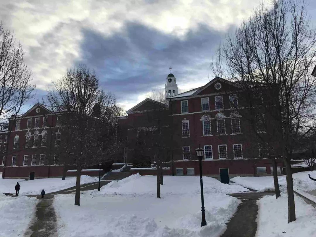 菲利普斯学校排名第一,美国留学菲利普斯埃克塞特中学