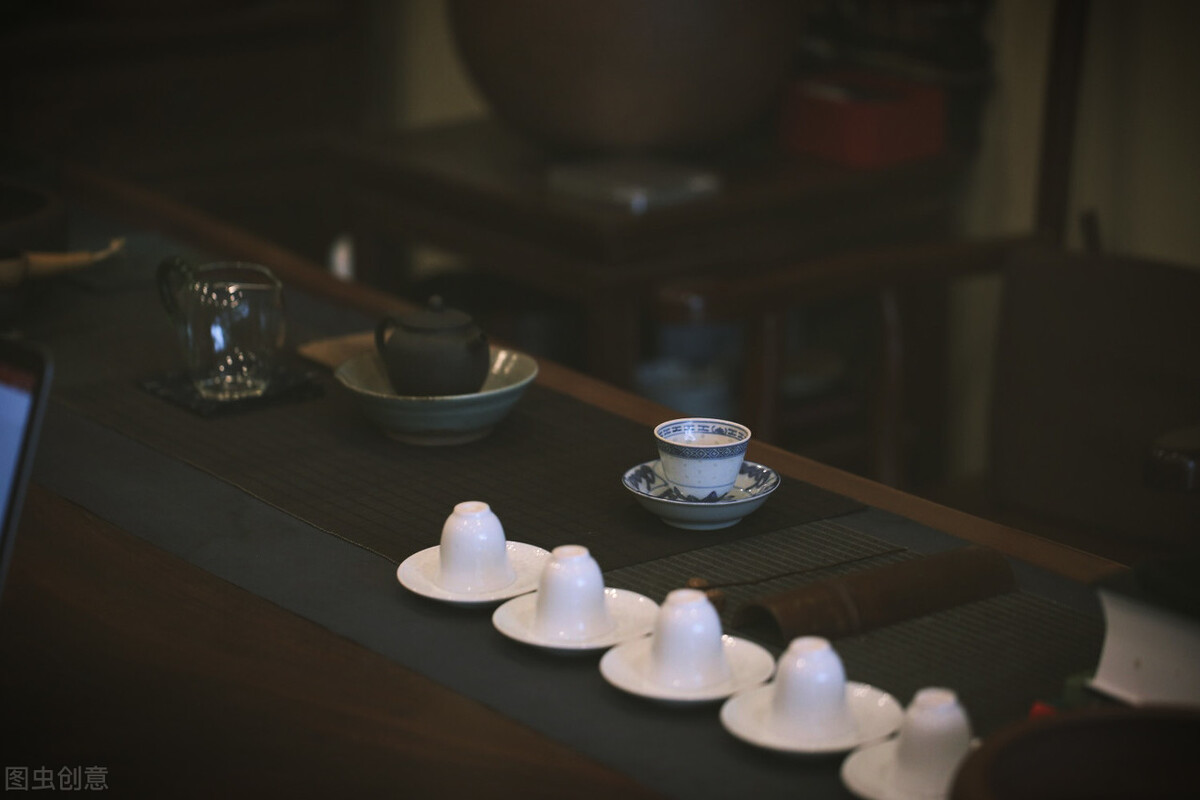 泡茶喝茶的学问,泡茶的学问之泡茶用什么杯子