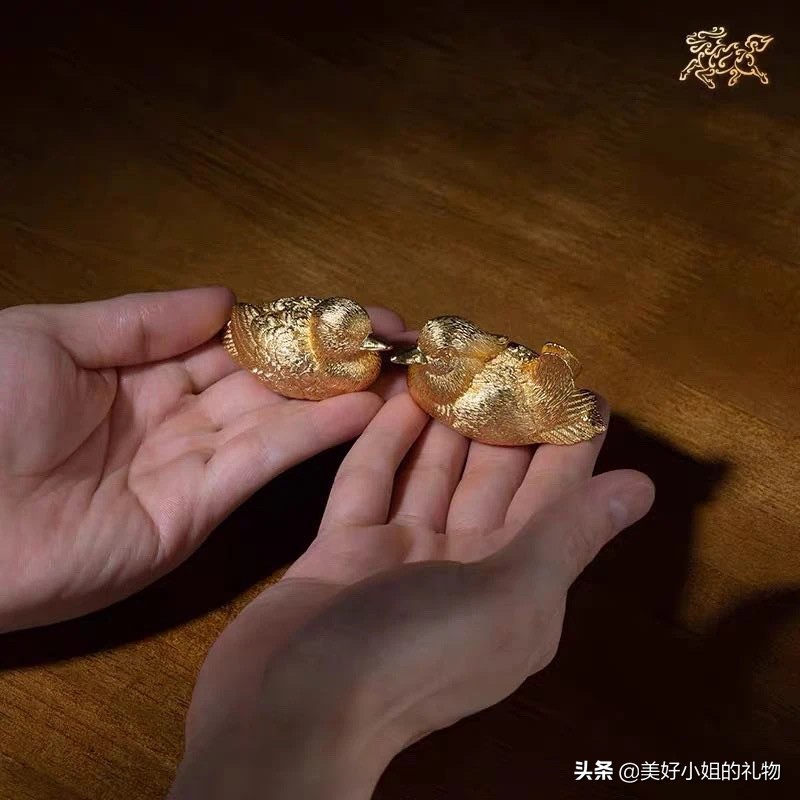 朋友结婚除了份子钱送什么礼物,朋友结婚送礼物可以送什么