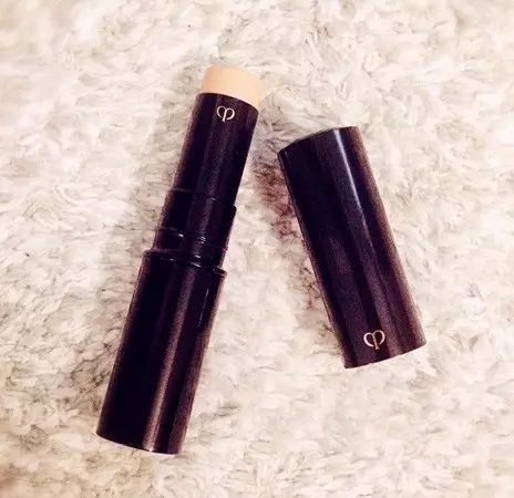 cpb肌肤之钥遮瑕棒,正确cpb隔离dw粉底液上妆方法