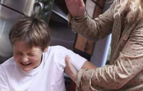 小孩脾气暴躁爱发火怎么纠正6岁,孩子脾气很坏动不动就发火怎么办