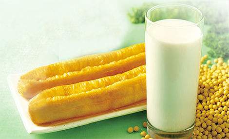 怎么才能把油条做成好吃的油条,正宗油条的做法和配方自制更放心