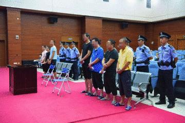 套路贷7500元还5万,借一万到手只有7500算不算套路贷