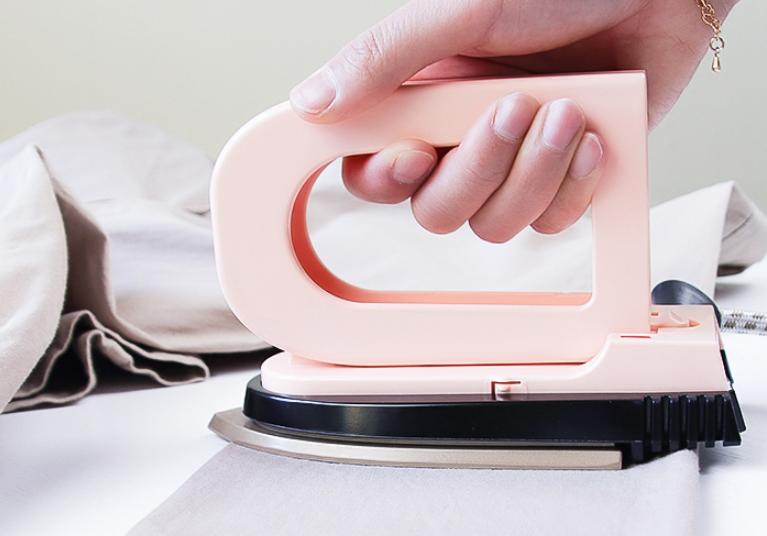 衣服除皱不用熨烫小妙招,衣服起皱不用熨斗怎么去皱