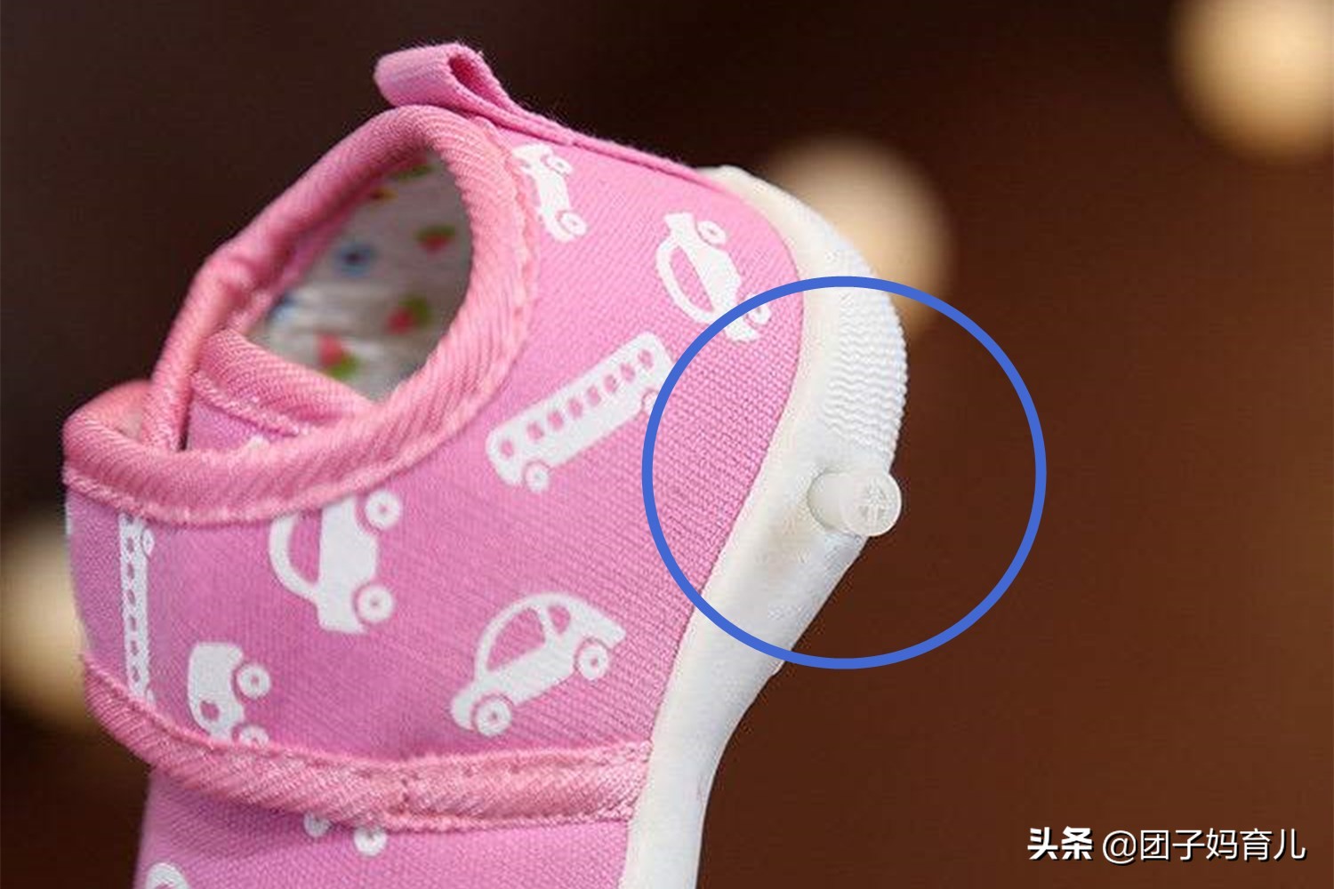 儿童发光鞋会自燃吗,这种鞋突然火了医生紧急提醒