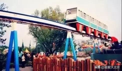 龙潭湖中湖公园游乐场摩天轮攻略,近期龙潭中湖摩天轮什么时候亮灯