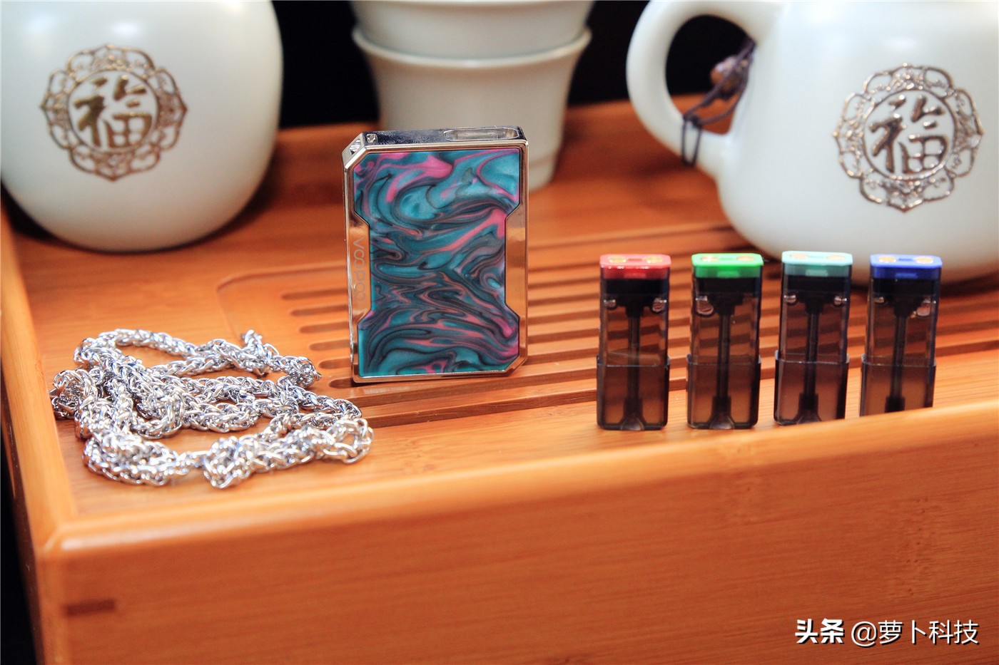 VOOPOODRAGNANO使用体验：750mAh多款水果味，机身真帅