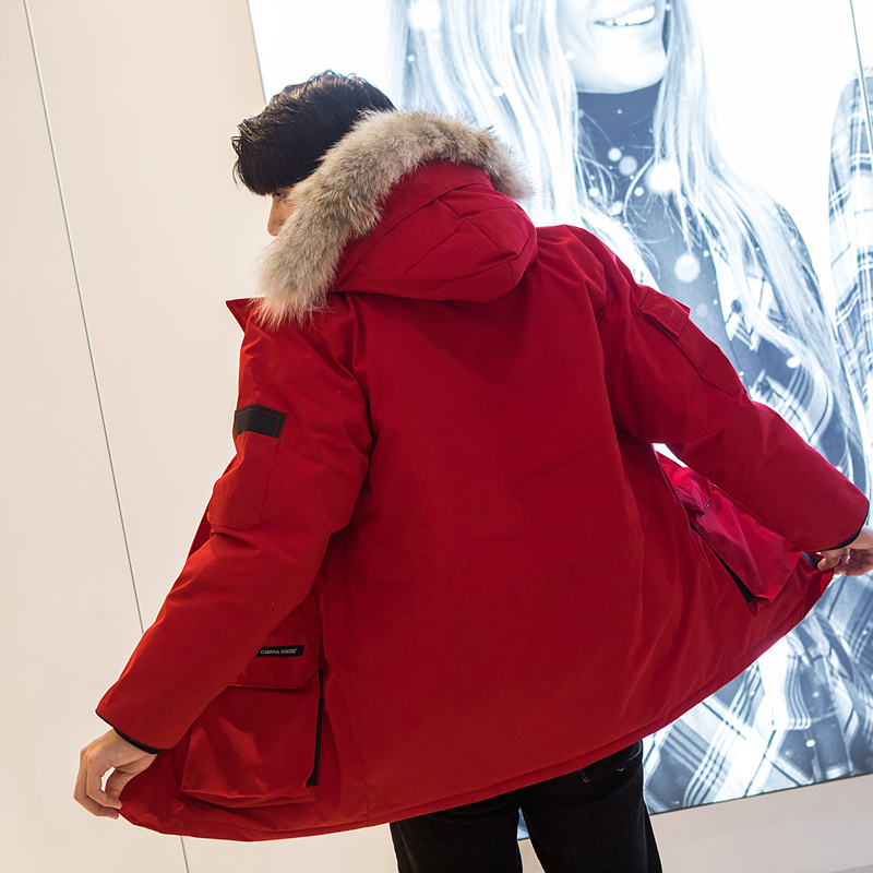加拿大大鹅正品羽绒服远征款女中长款加厚保暖外套男