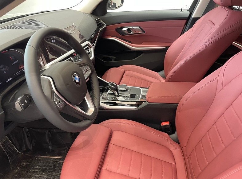 2021款宝马3系320和325什么区别,宝马3系评测视频2021款325li