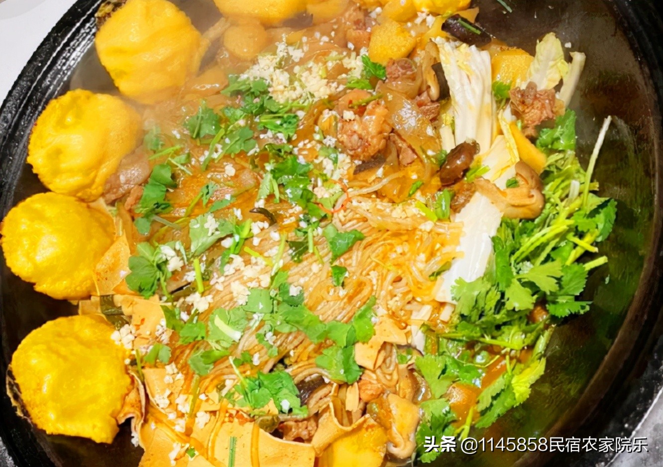 北京延庆王家堡地锅粗粮馆，吃了太多地锅鸡！这次换特色甲鱼试试