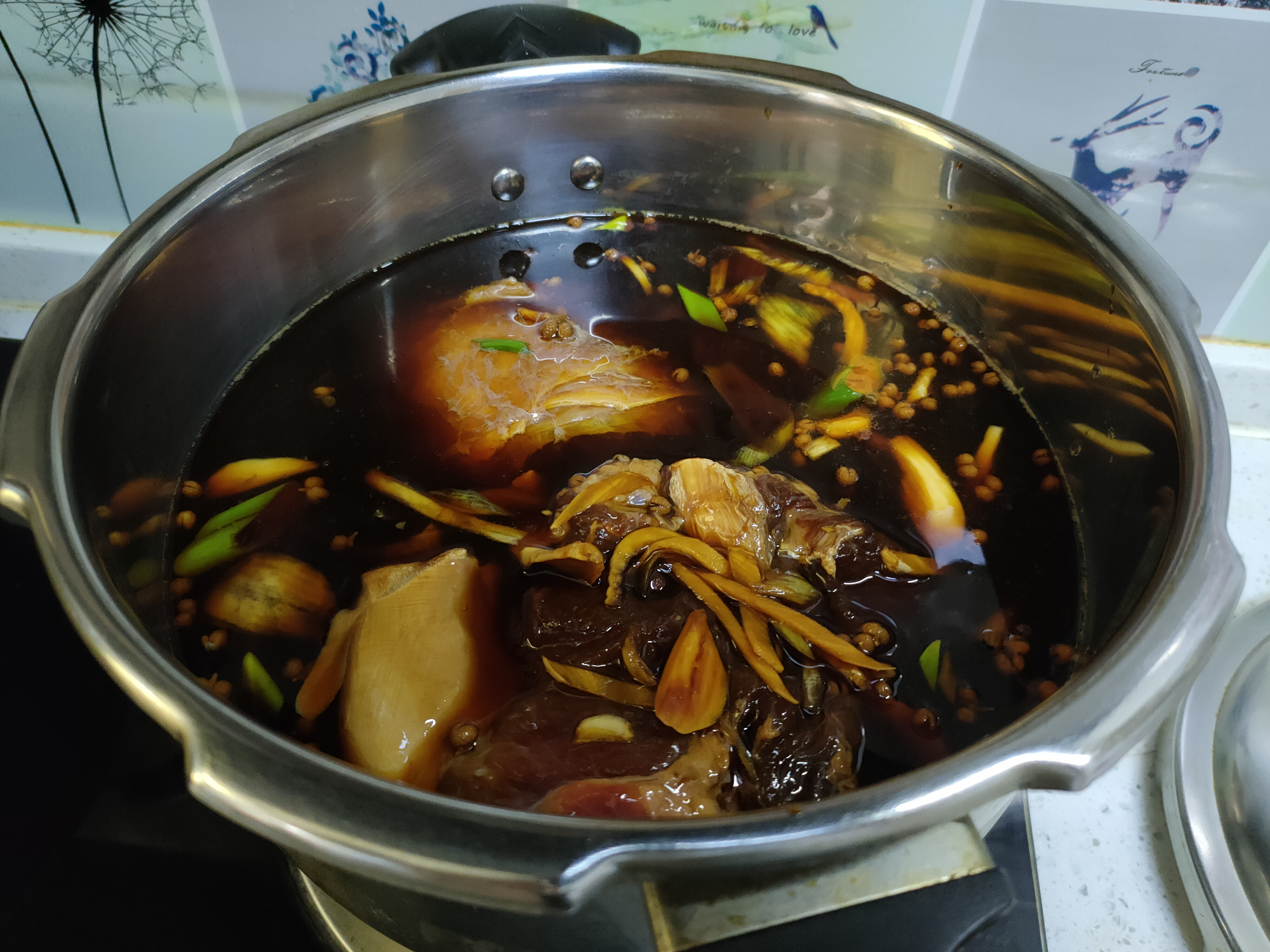 做卤牛肉如何腌制,做卤牛肉腌制十斤牛肉放多少盐