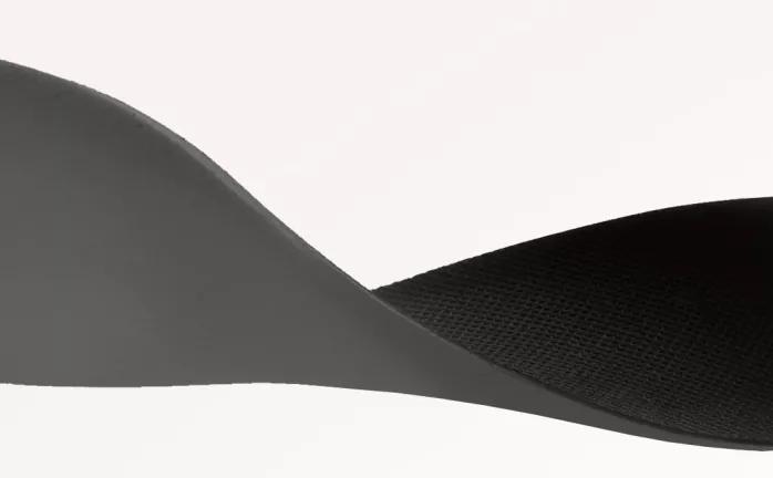 好轻、好穿、好舒服，双脚自由呼吸