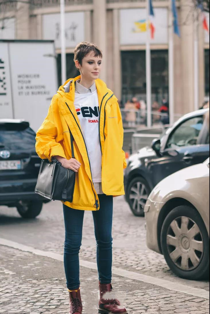 甜酷风冲锋衣保暖又好看穿出风格,适合秋冬两季穿的冲锋衣