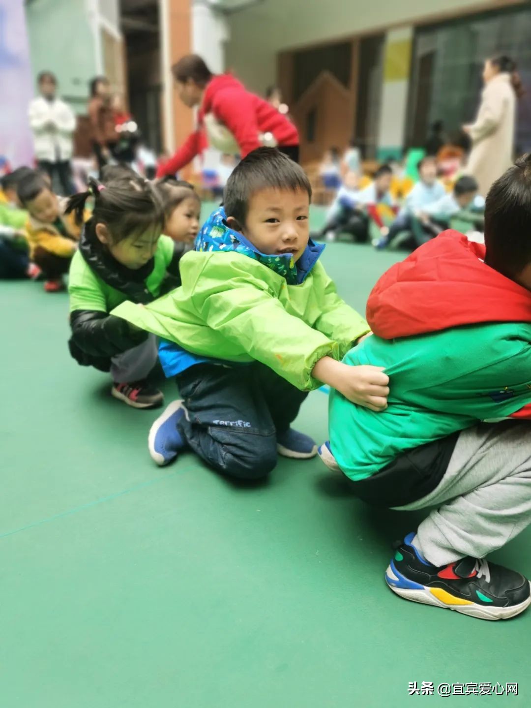 幼儿园乐享春天活动,幼儿园欢乐运动