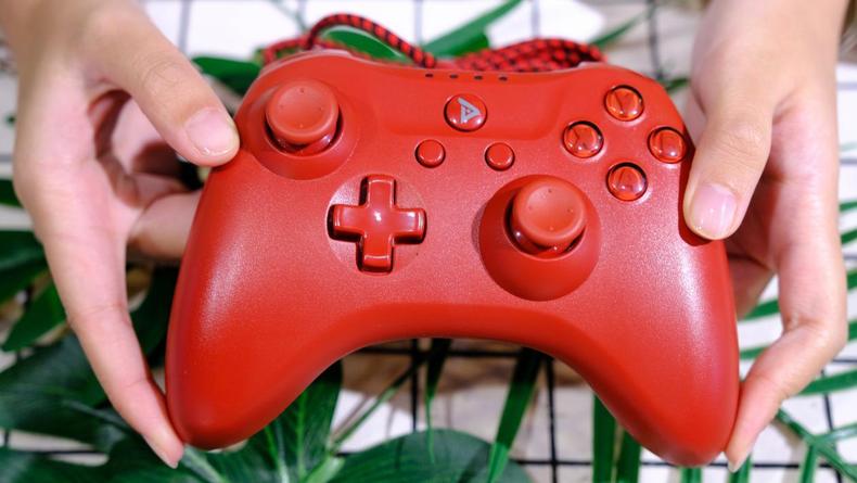 自带物理外挂的手机,游戏手柄测评推荐