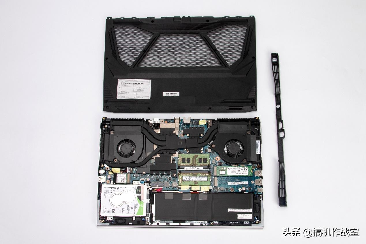 机械师f117-v如何加装硬盘,机械师f117-x笔记本新手教程