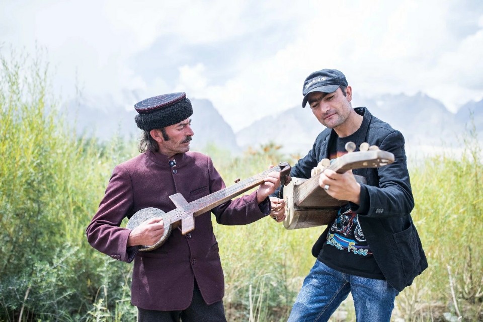 谁的家乡在中国最北边,中国最西边