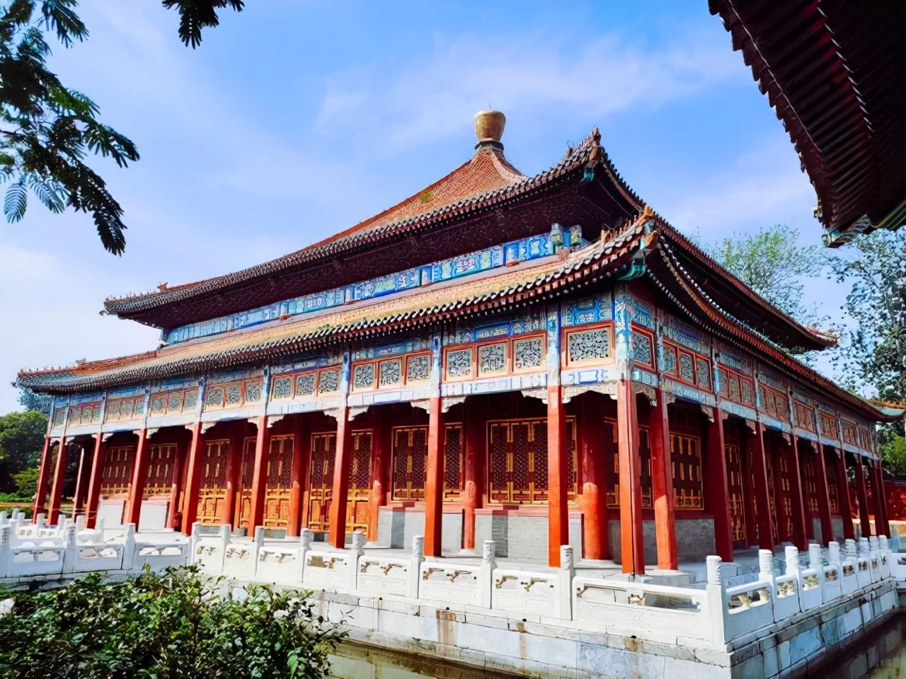 怎样在新青年心里种草|林肯暴增80%之谜