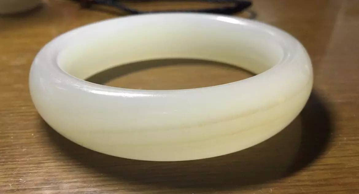 玉雕大师实例点评,玉雕大师的作品都是真玉吗