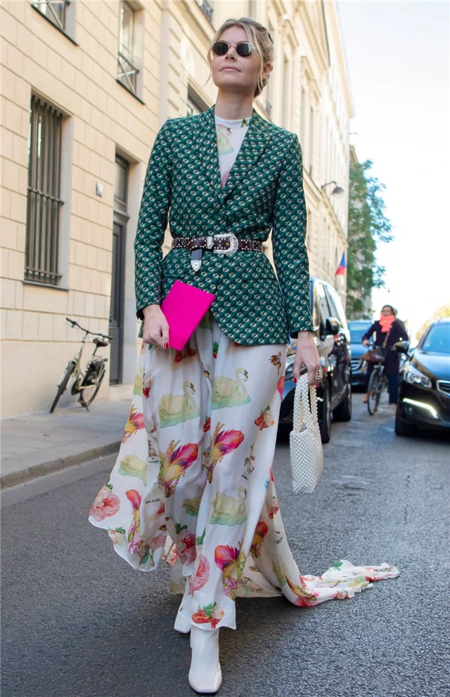 女生萝卜腿怎么穿裙子,萝卜腿女生穿搭技巧