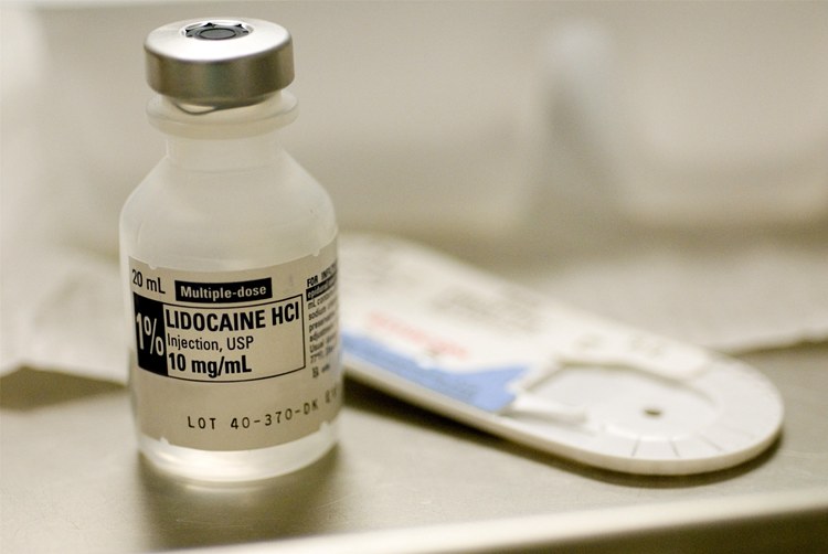 长期只有头痛可能是3种重病前兆,头痛不是病痛起来真要命