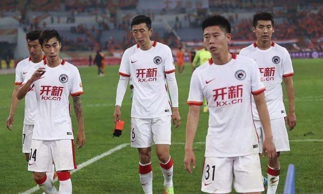 欠税3.7亿！又一东北球队濒临解散，该反思的不只是东北足球