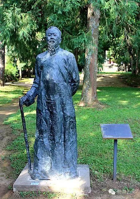 她是日本人却嫁给抗日名将,曾经的抗日英雄娶了多少老婆