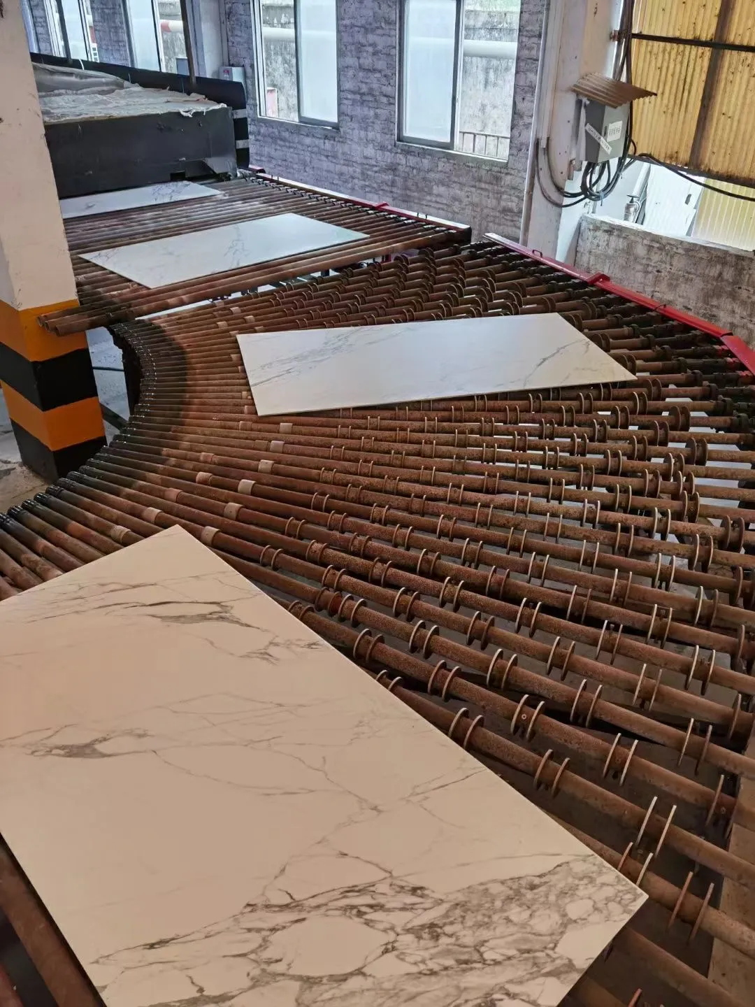 卓远岩板陶瓷,卓远岩板厂家