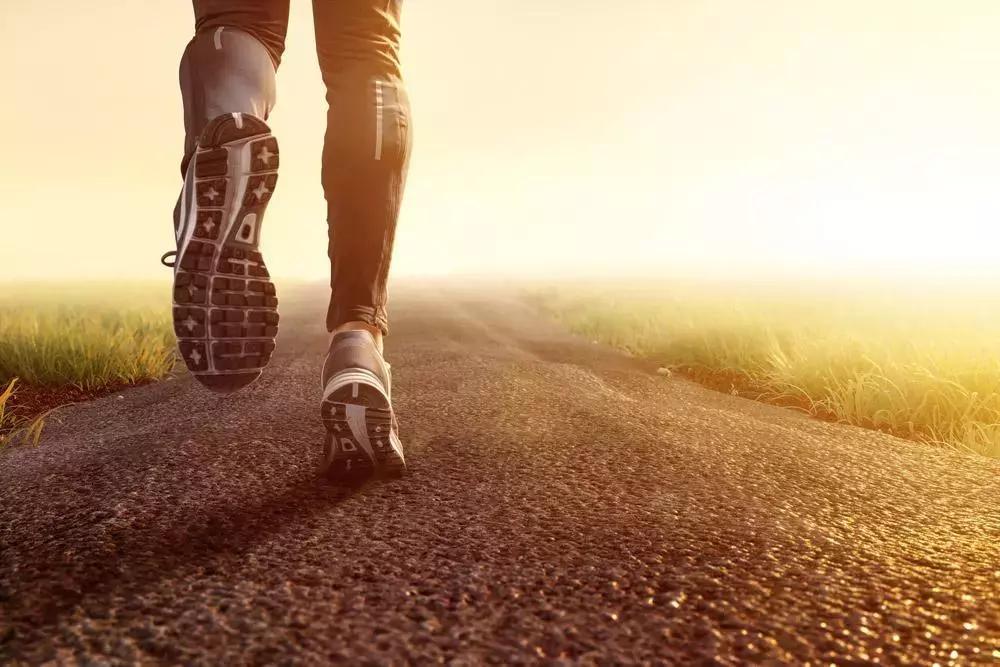 开挂的人生都是认真努力而来的,开挂的人生都是从这件事开始的