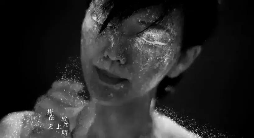 大榜电台|听Hush和落日飞车的Live，不用喝酒