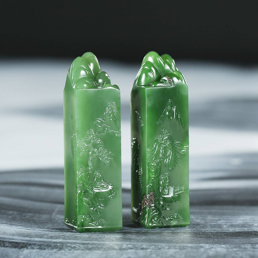 五彩斑斓的和田玉家族！这抹价值不菲万的“绿”来自何方？