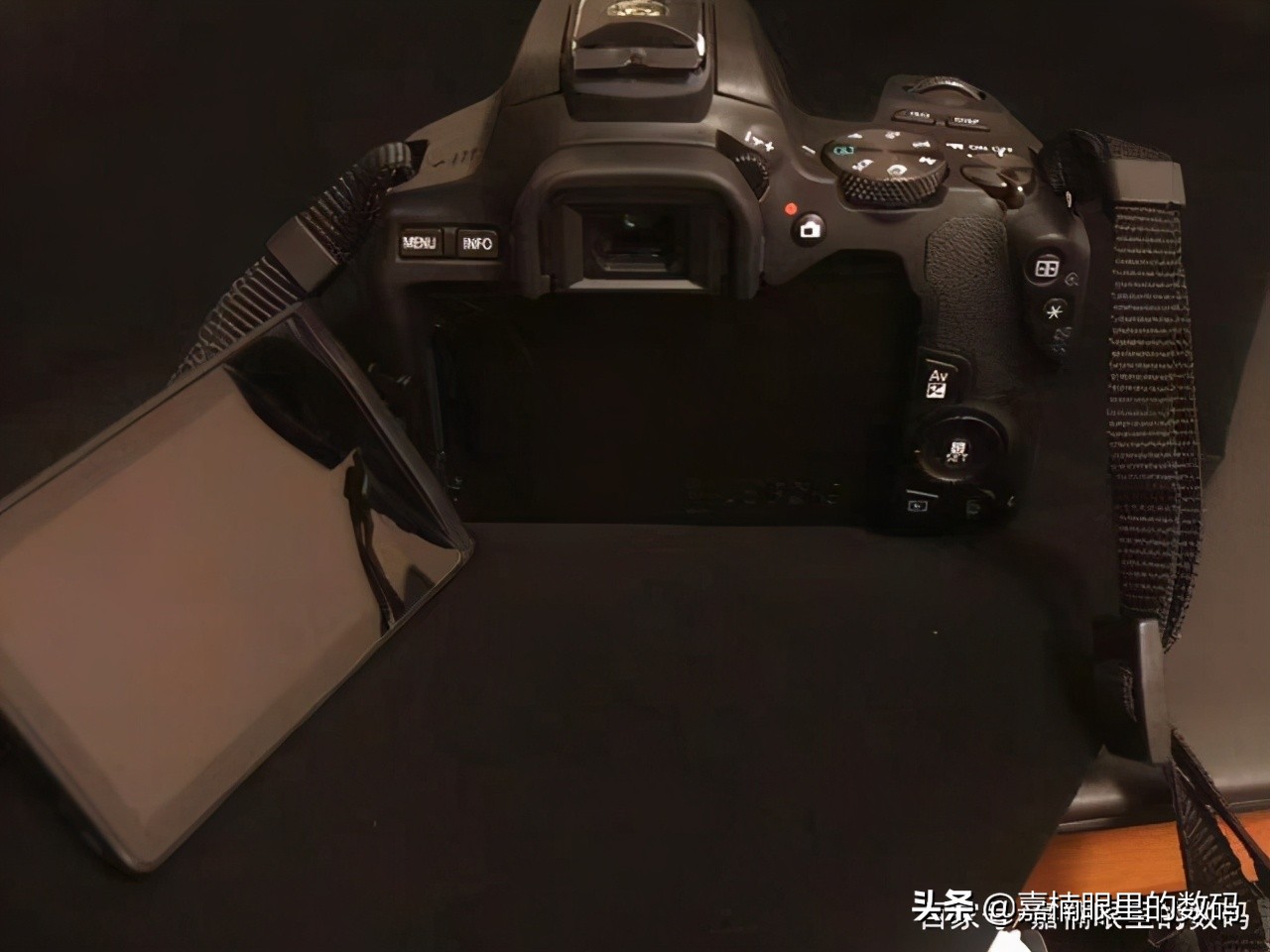 爆款千元机这四款必入,吃土剁手福音