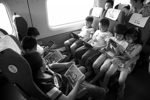 火车上的wifi密码用什么软件连,为什么火车上的wifi不能用了