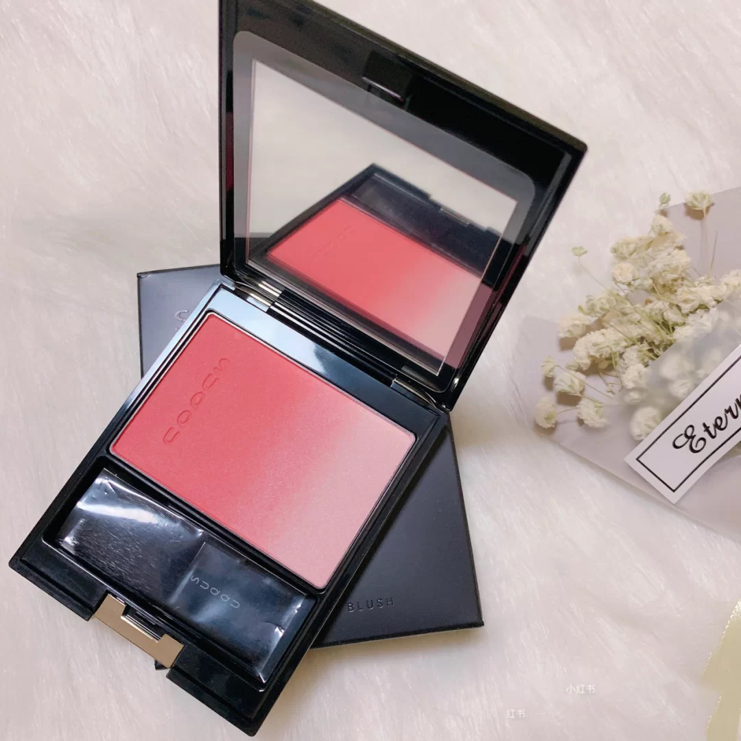 腮红在妆容中无关紧要?这些神仙腮红让你美商提升,你有同款吗