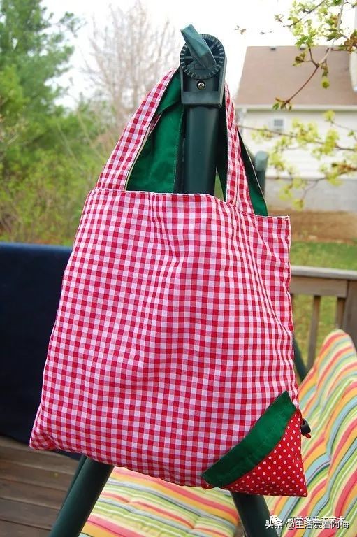 废旧衣服做的环保袋,废旧衣服做购物袋视频