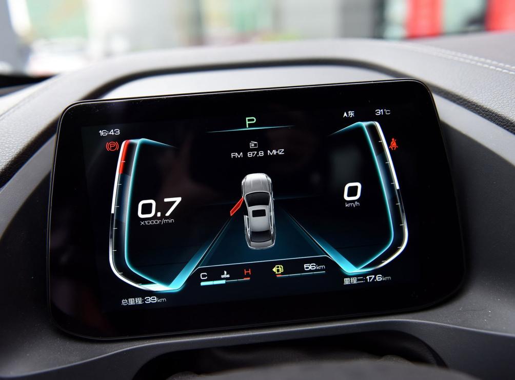 比亚迪秦pro1.5t手动豪华怎么样,比亚迪秦pro燃油车还多吗