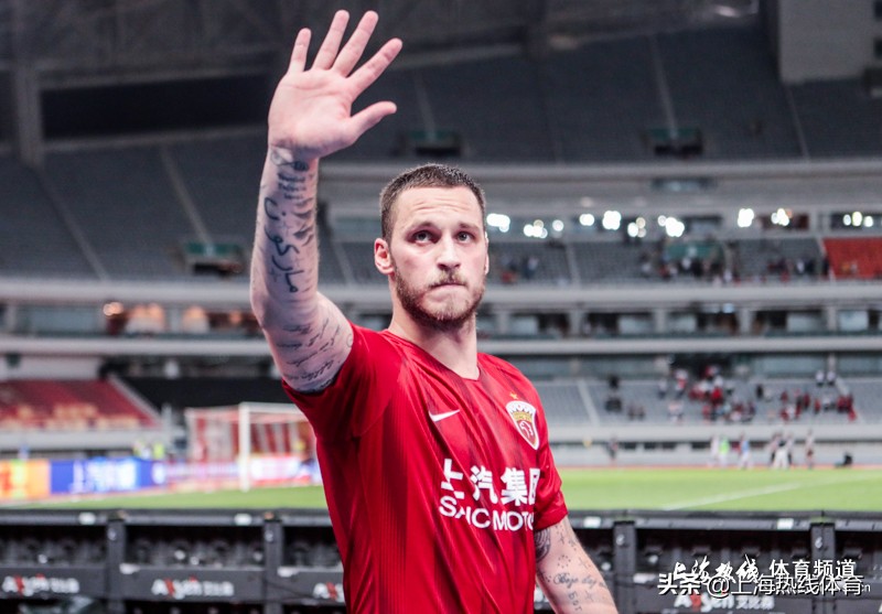 魔都100:奥地利*力暴**前锋火线加盟上港队“伊布二世”阿瑙托维奇