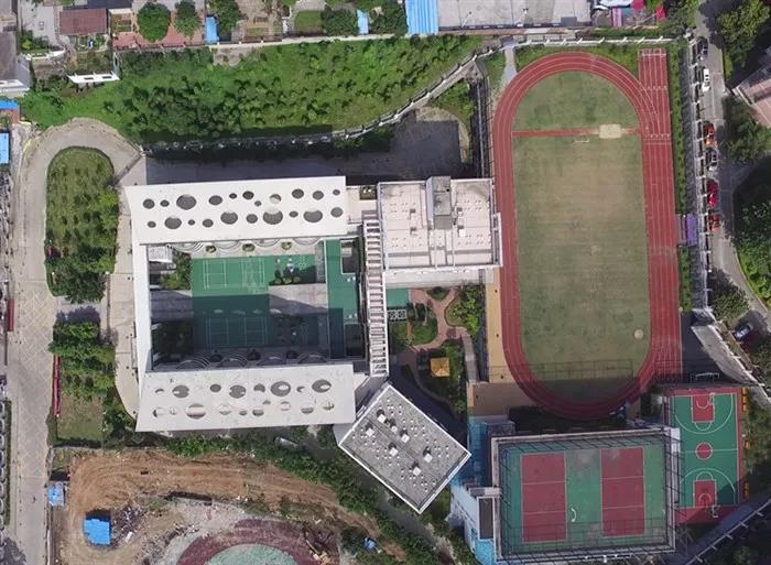 龙岗区初一录取积分2023年,龙岗小学入学积分一览表