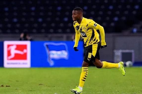 16岁足球天才穆科科,德国足球新星穆科科现状