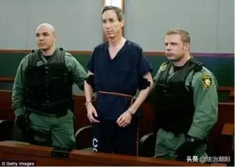 恋童癖+*伦乱**,未成年女孩被他霸占生下孩子!起底变态狂魔的邪恶往事……