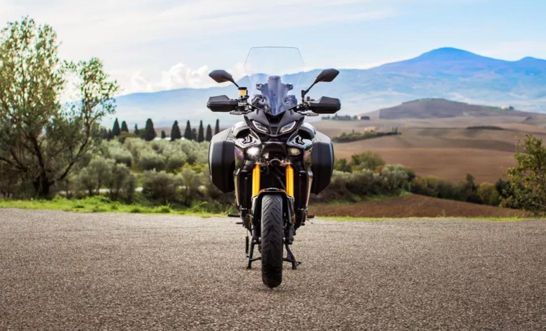 新款雅马哈tracer900gt,全新雅马哈tracer9