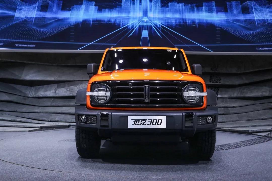 推荐履带式坦克,轮式和新型履带式的坦克