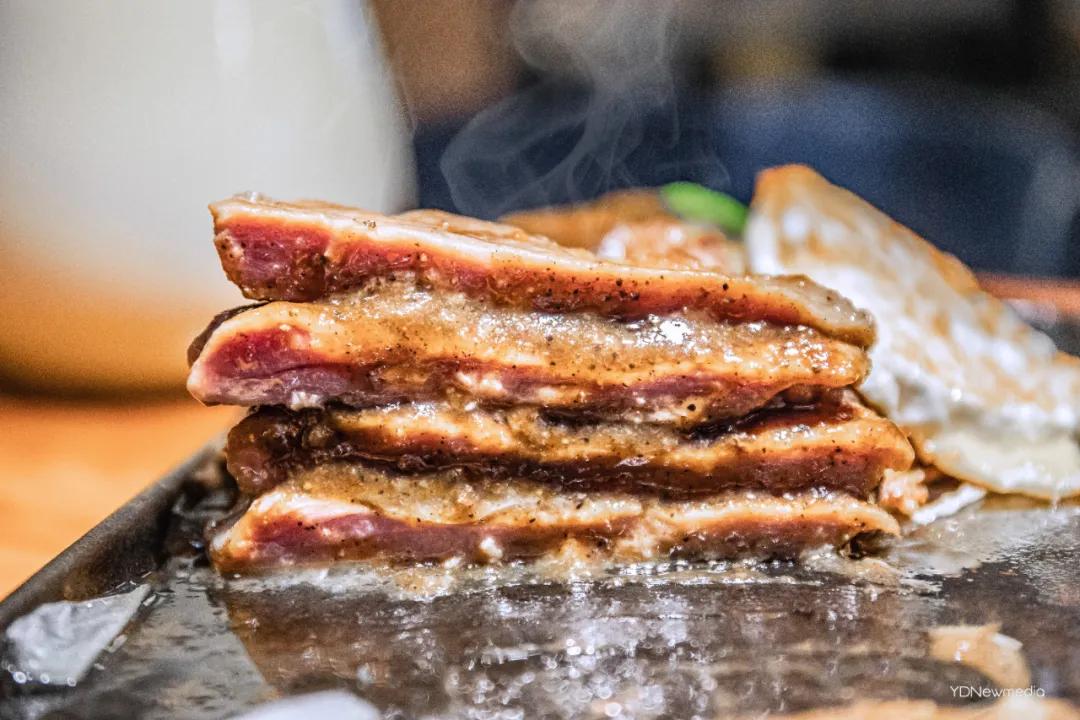 还有1天！光影奇遇坊、兔女郎快闪…齐现银泰创意城！折扣享不停